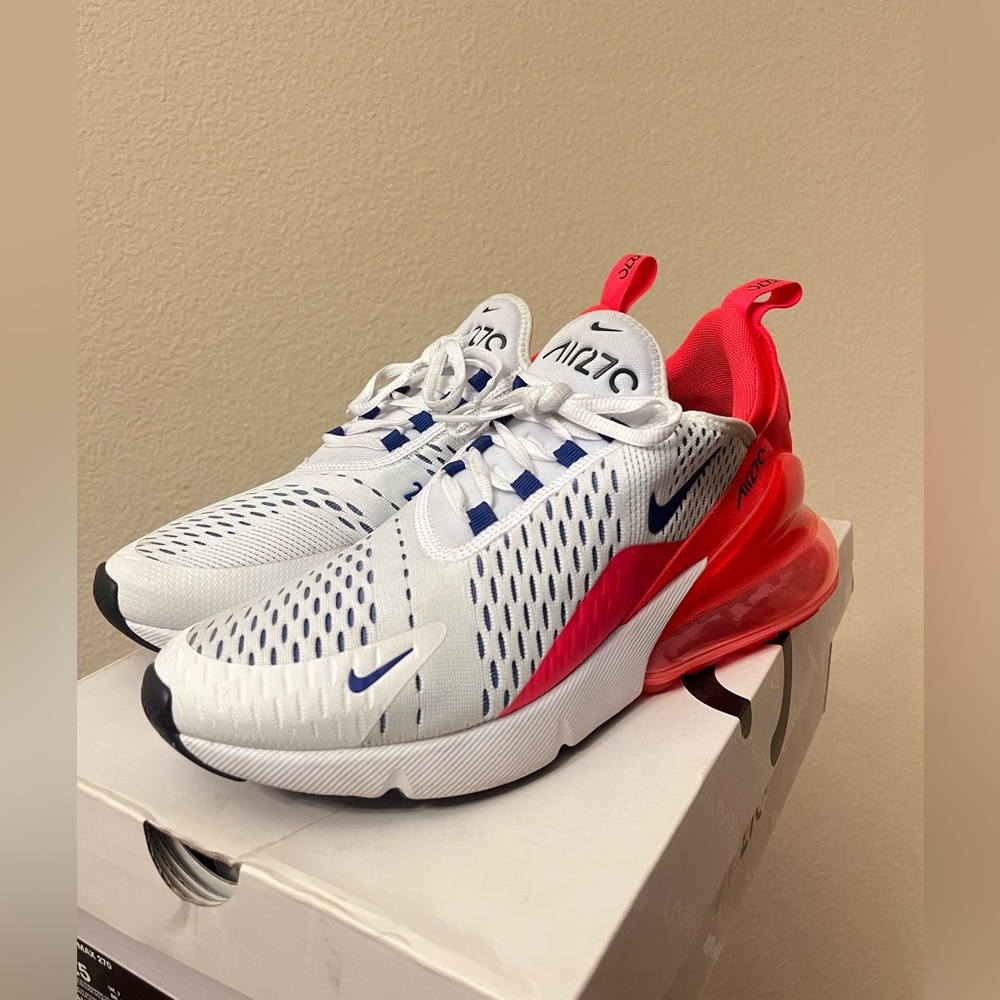 Nike Air Max 270